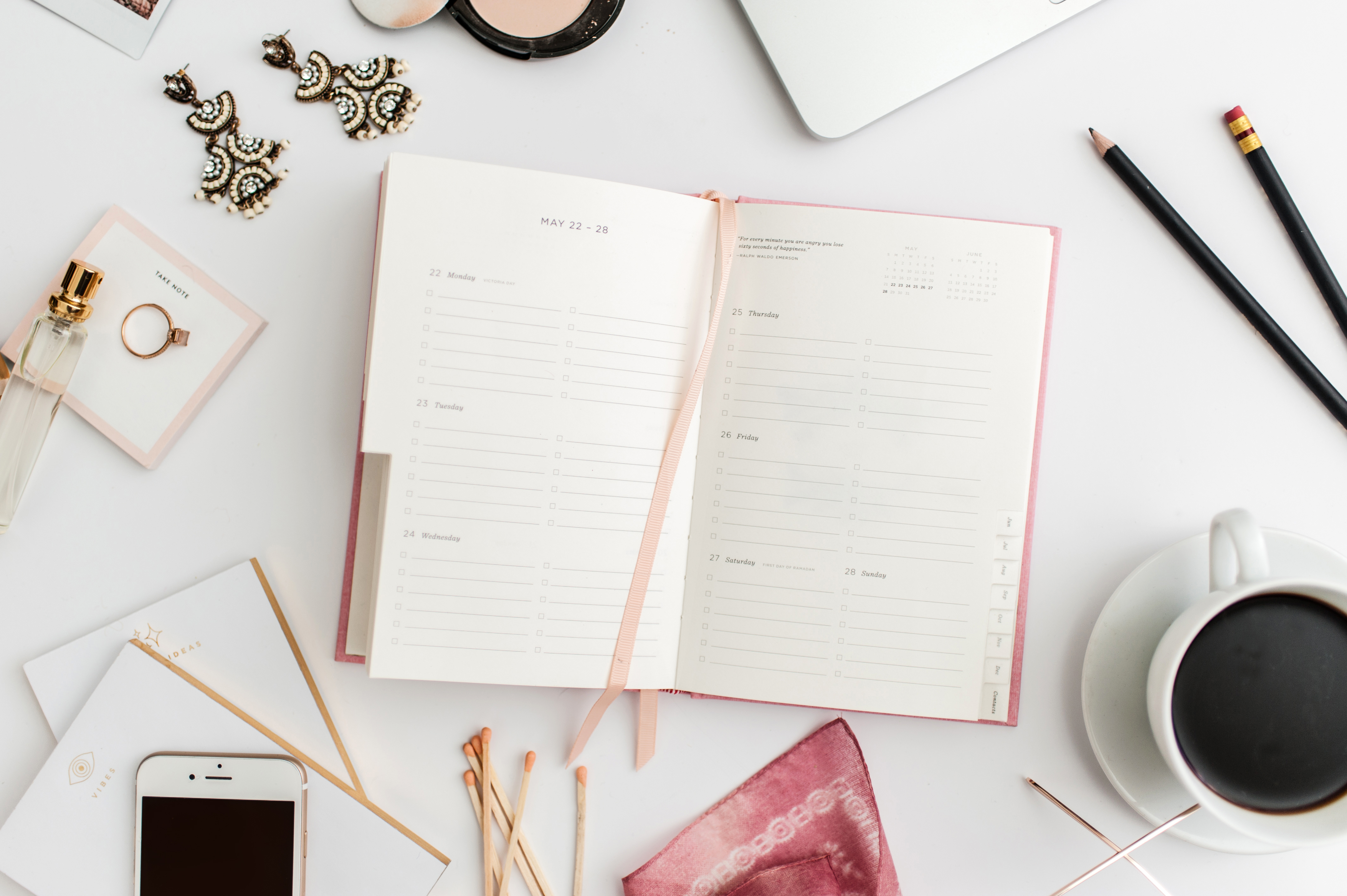 Why you need a launch plan - Ava And The Bee virtual assistant for wedding professionals